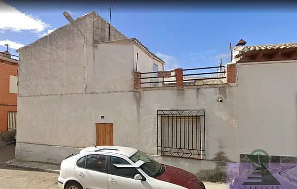 Casa de 0,014 ha en venta en La guardia, Toledo