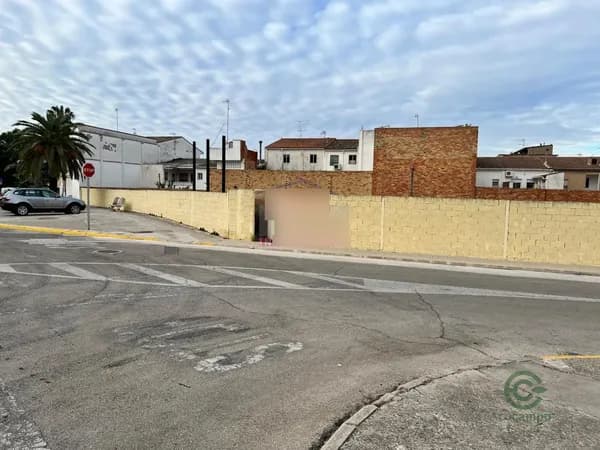 Terreno urbano de 0,1304 ha en venta en Beniganim, Valencia