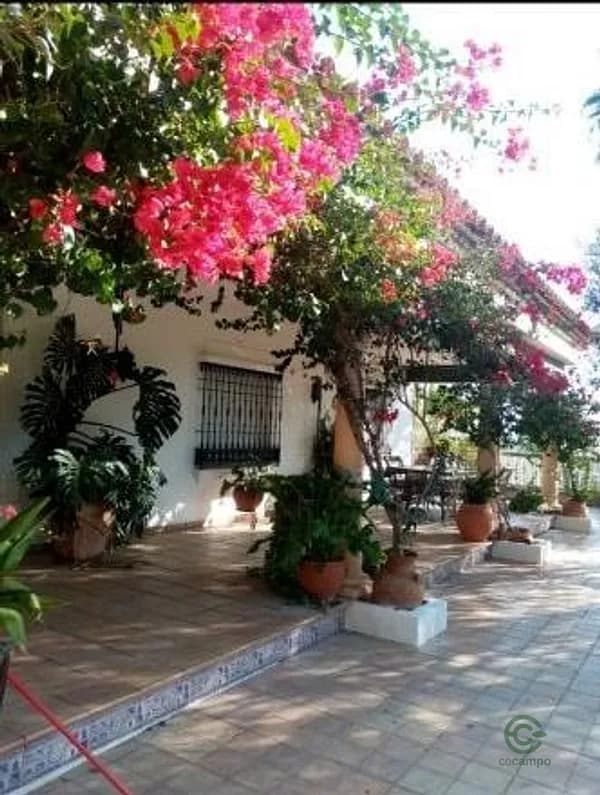 Casa de 0,1 ha en venta en Córdoba, Cordoba