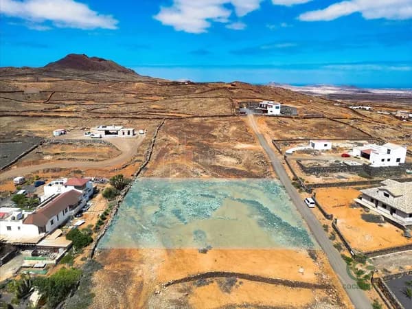 Finca rústica de 0,25 ha en venta en Las palmas