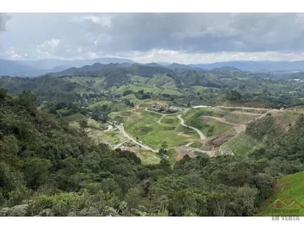 Terreno urbano de 0,1473 ha en venta en Antioquia