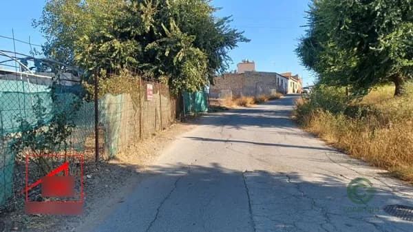 Finca rústica de 0,66 ha en venta en El cuervo, Sevilla