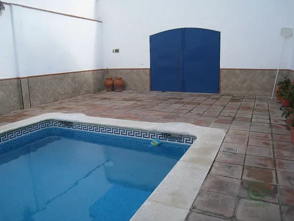 Casa de 0,037 ha en venta en Sevilla