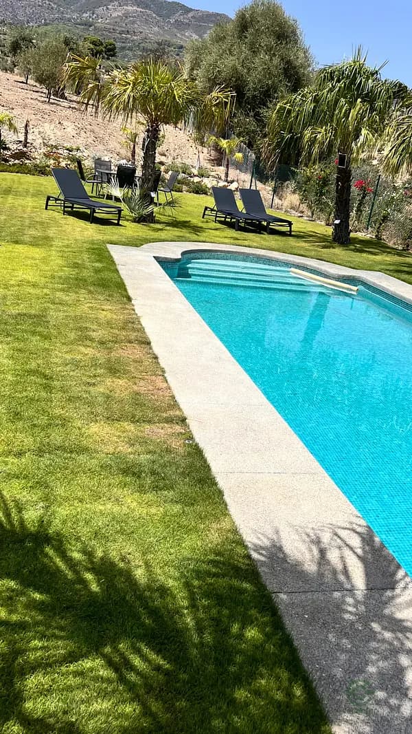 Finca de recreo de 0 ha en venta en Málaga