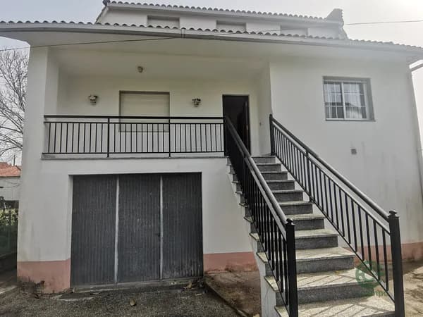 Casa de 0,0761 ha en venta en Ames, La coruna