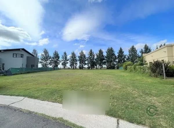 Terreno urbano de 7,129 ha en venta en Buenos aires