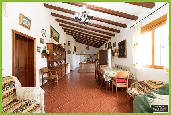 Finca rústica de 1,5 ha en venta en Málaga, Malaga