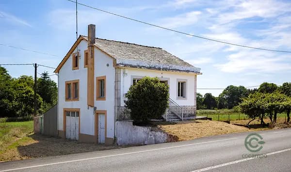 Finca rústica de 0,2462 ha en venta en Vilalba, Lugo