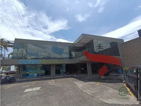 Nave industrial de 0,0395 ha en alquiler en Antioquia