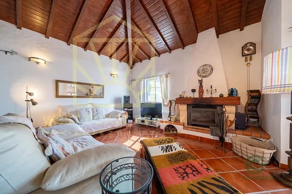 Casa de 0,11 ha en venta en Aljezur, Faro