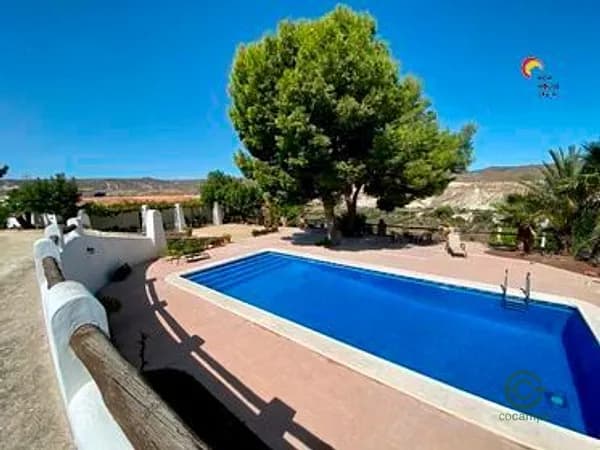 Finca rústica de 25 ha en venta en Almería