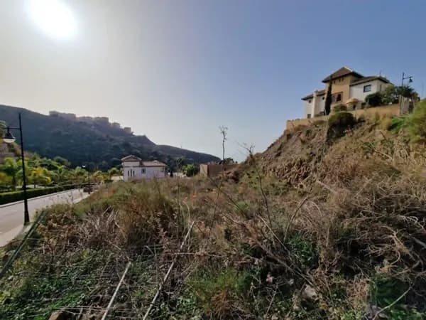 Terreno urbano de 0,053 ha en venta en Torrox, Malaga
