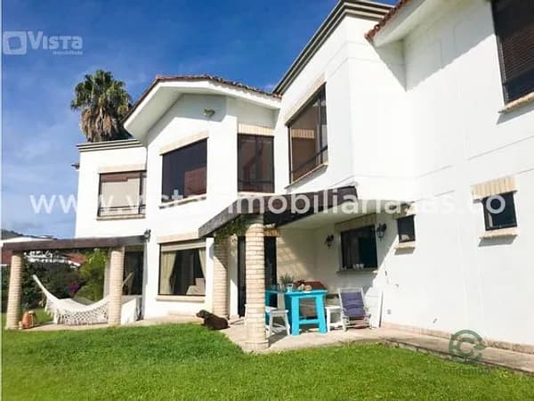 Casa de 0,142 ha en venta en Caldas