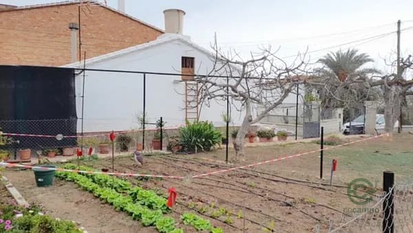 Casa de 0,0752 ha en venta en Alora, Malaga