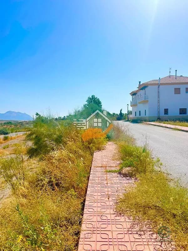 Terreno urbano de 0,04 ha en venta en Chirivel, Almeria