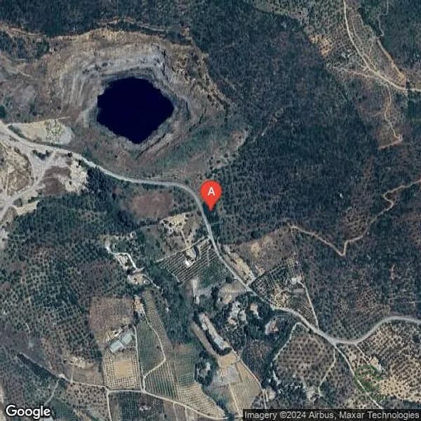 Casa de 13,5509 ha en venta en Lora del río, Sevilla