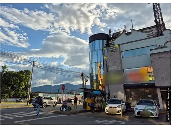 Nave industrial de 0,04 ha en alquiler en Antioquia