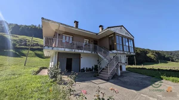 Finca rústica de 0,52 ha en venta en Vega de pas, Cantabria