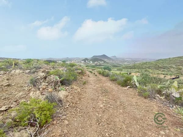 Finca agrícola de 0,48 ha en venta en Santa cruz de tenerife