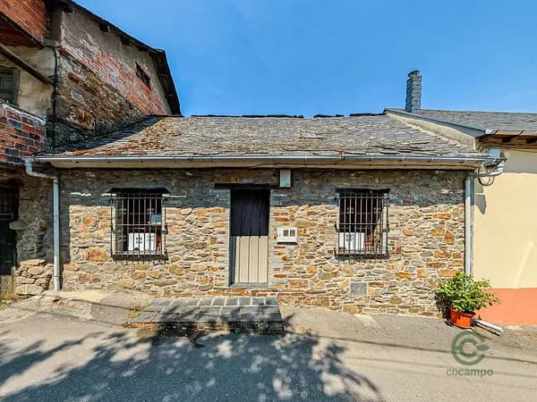 Finca de recreo de 0,01 ha en venta en León