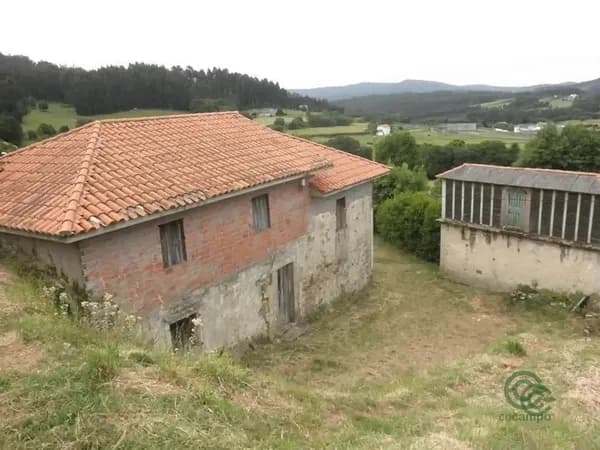 Casa de 1,6 ha en venta en Naron, La coruna