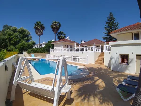 Casa de 0,128 ha en venta en Sotogrande, Cadiz