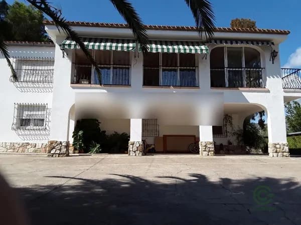 Casa de 0,4 ha en venta en Ontinyent, Valencia