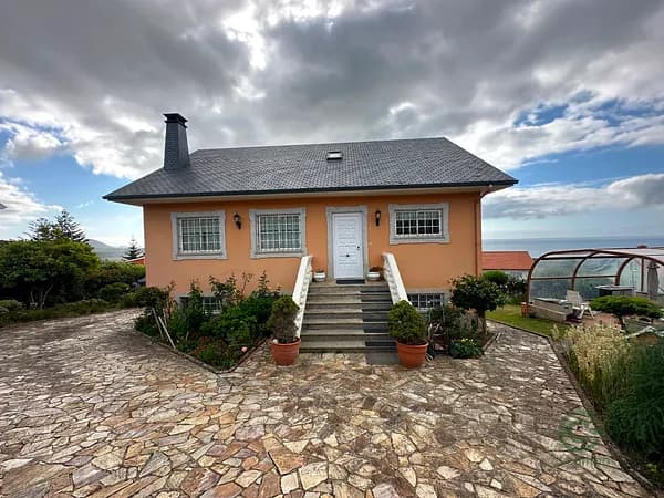 Casa de 0,1018 ha en venta en Valdoviño, La coruña