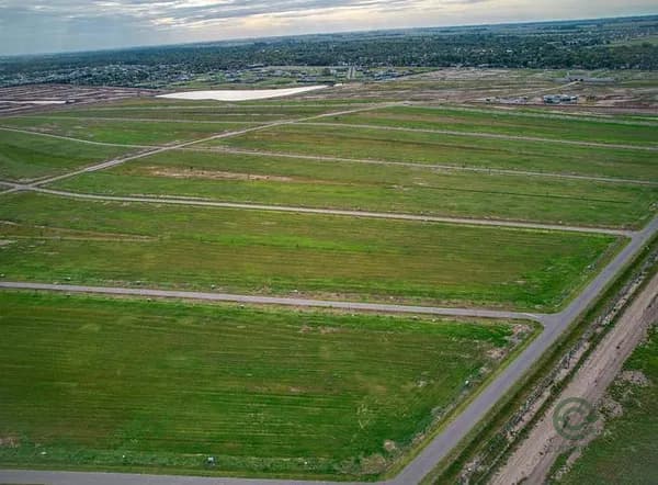 Terreno urbano de 0,11 ha en venta en Santa fe