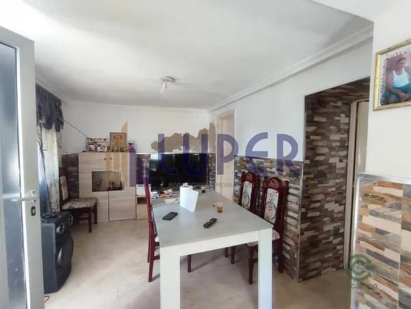 Casa de 0,0075 ha en venta en Alicante