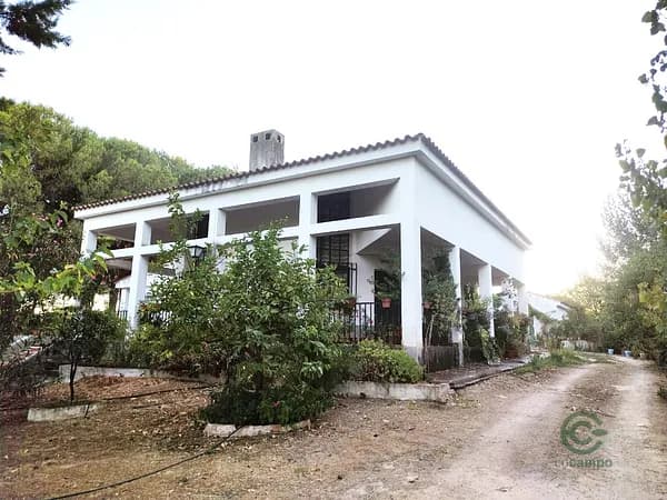 Finca rústica de 1 ha en venta en Beas, Huelva