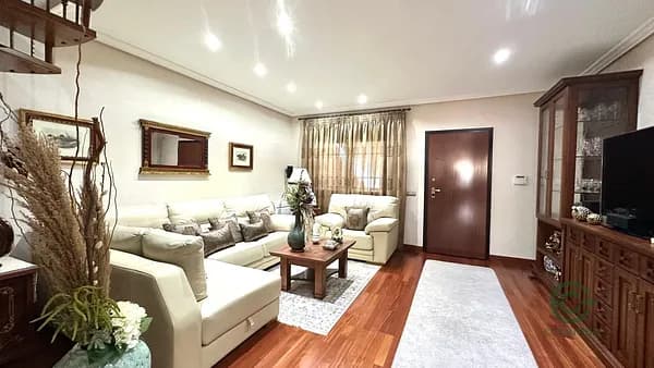 Casa de 0,028 ha en venta en Torrevieja, Alicante