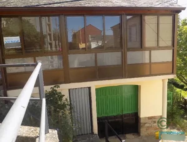 Finca rústica de 0,015 ha en venta en Torre del bierzo, Leon