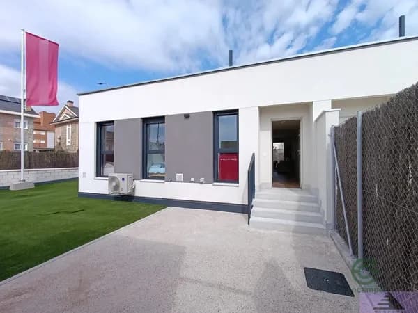 Casa de 0,0195 ha en venta en Illescas, Toledo