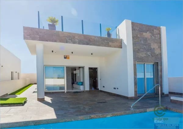 Casa de 0,0257 ha en venta en Orihuela, Teruel