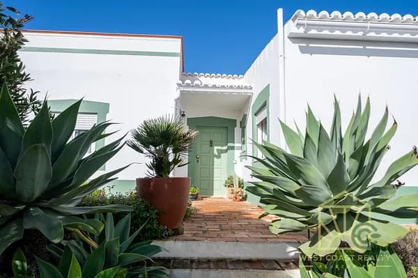 Casa de 0,06 ha en venta en Lagos, Faro