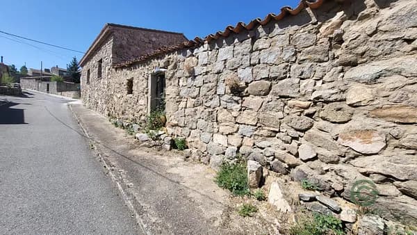 Casa de 0,0103 ha en venta en Marlin, Avila