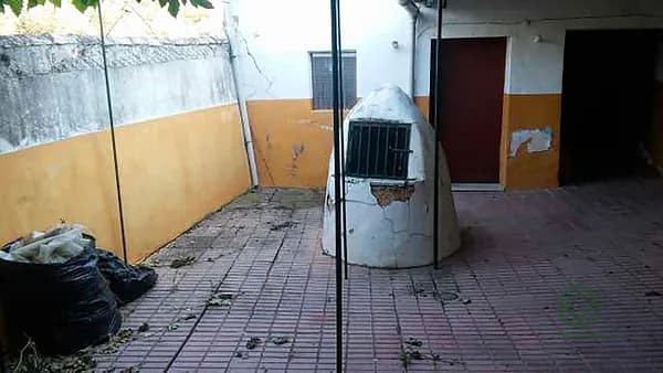 Casa de 0,028 ha en venta en Villanueva de tapia, Malaga
