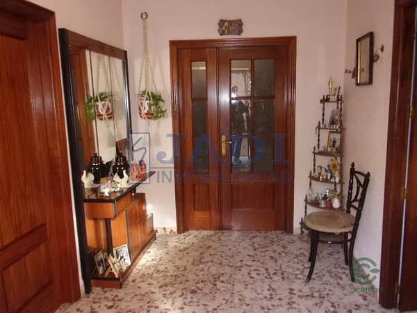 Casa de 0,0297 ha en venta en Valdepeñas, Ciudad real