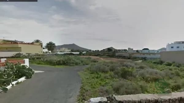 Terreno urbano de 0,62 ha en venta en Oliva, la, Las palmas