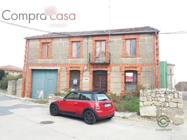 Casa de 0,0658 ha en venta en Rebollo, Segovia