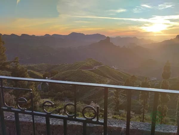 Finca rústica de 1,01 ha en venta en Tejeda, Las palmas