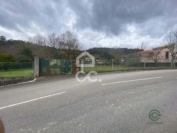 Terreno urbano de 0,4774 ha en venta en Selho são lourenço e gominhães, Braga
