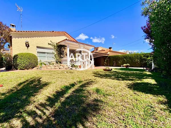 Casa de 0,0512 ha en venta en Valencia