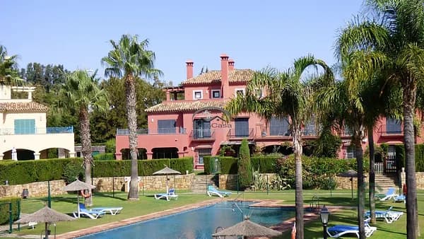 Casa de 0,025 ha en venta en Sotogrande, Cadiz