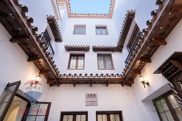 Casa de 0,0258 ha en venta en Fuengirola, Malaga