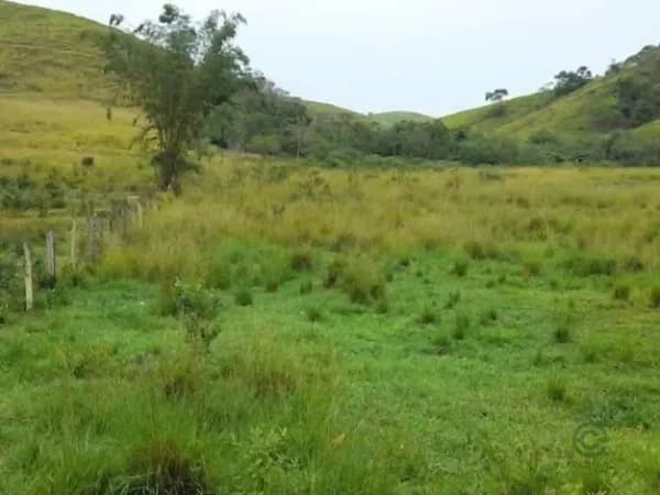 Fazenda agrícola de 1,22 ha para venda em Rio de janeiro