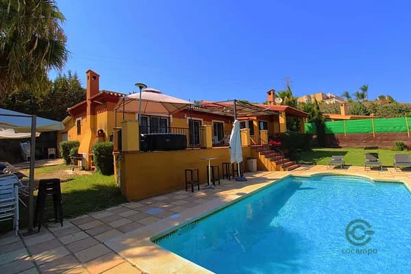 Casa de 0,25 ha en venta en Alhaurín de la torre, Málaga