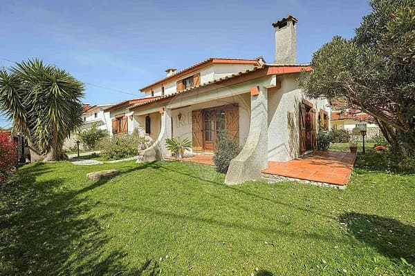 Casa de 0,055 ha en venta en Ílhavo, Aveiro