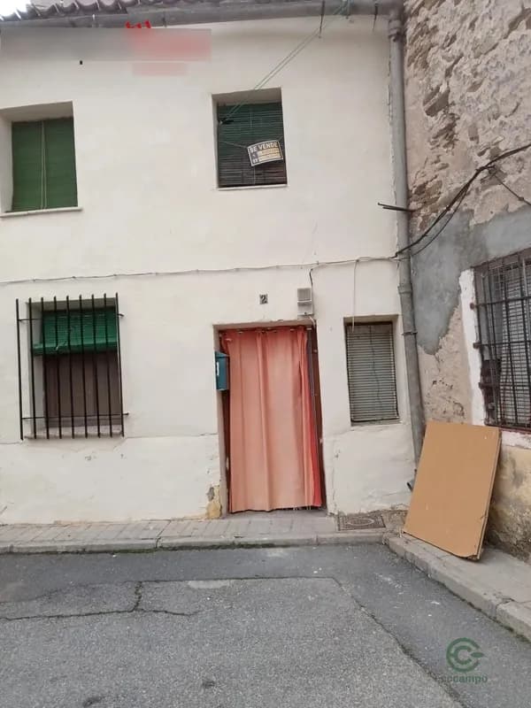 Casa de 0,0174 ha en venta en Bernardos, Segovia